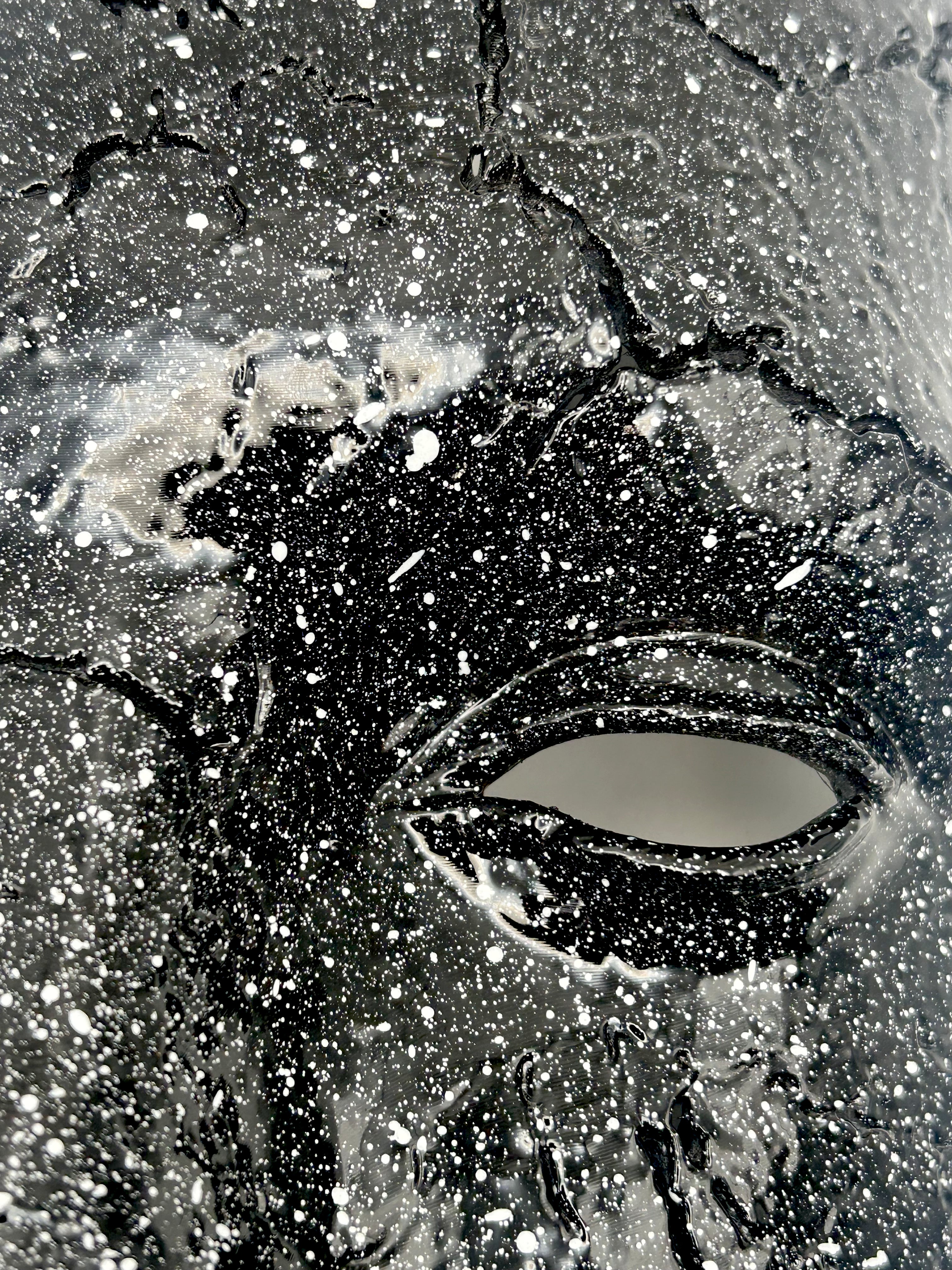Maschera Decorativa da Parete Dipinta a Mano con Supporto Lampada E14 – Scultura Moderna Luxury