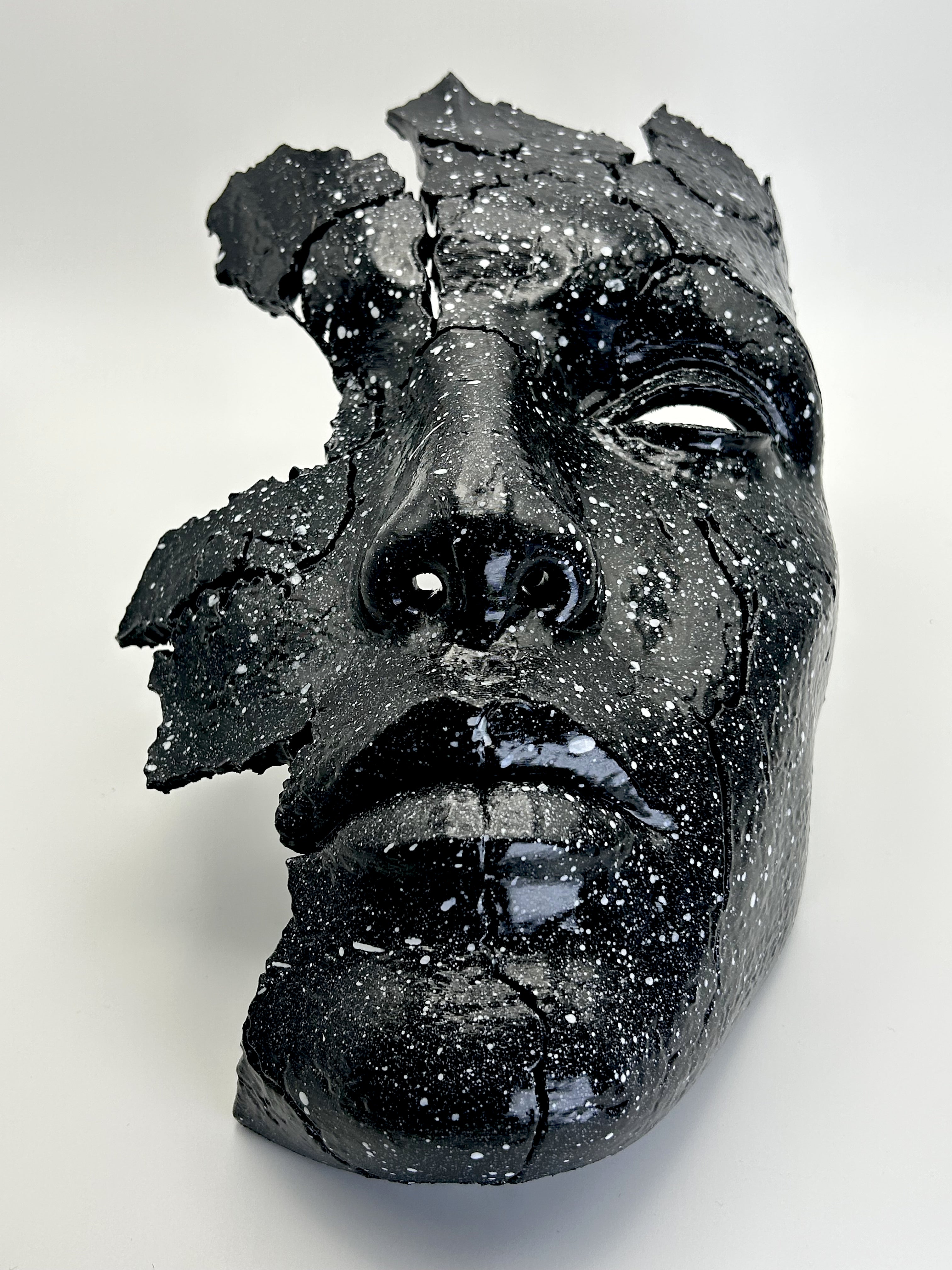 Maschera Decorativa da Parete Dipinta a Mano con Supporto Lampada E14 – Scultura Moderna Luxury